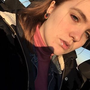 Meet your Posher, Juliet